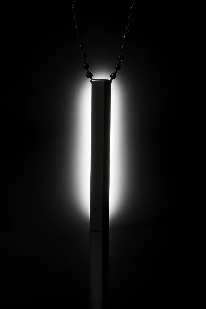 Mens Exclusive Black cuboidal locket 