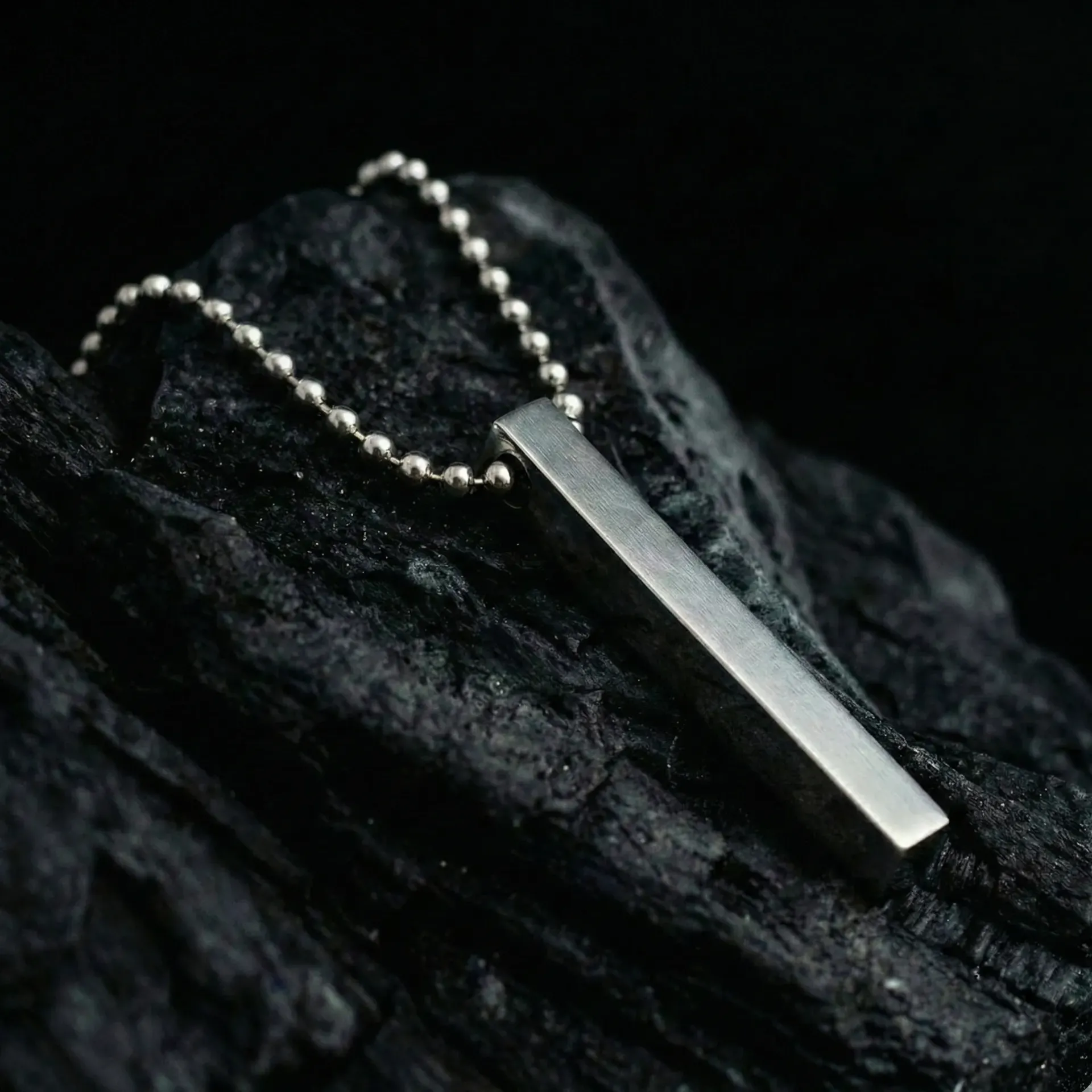 MENS Exclusive Silver Cuboidal Locket